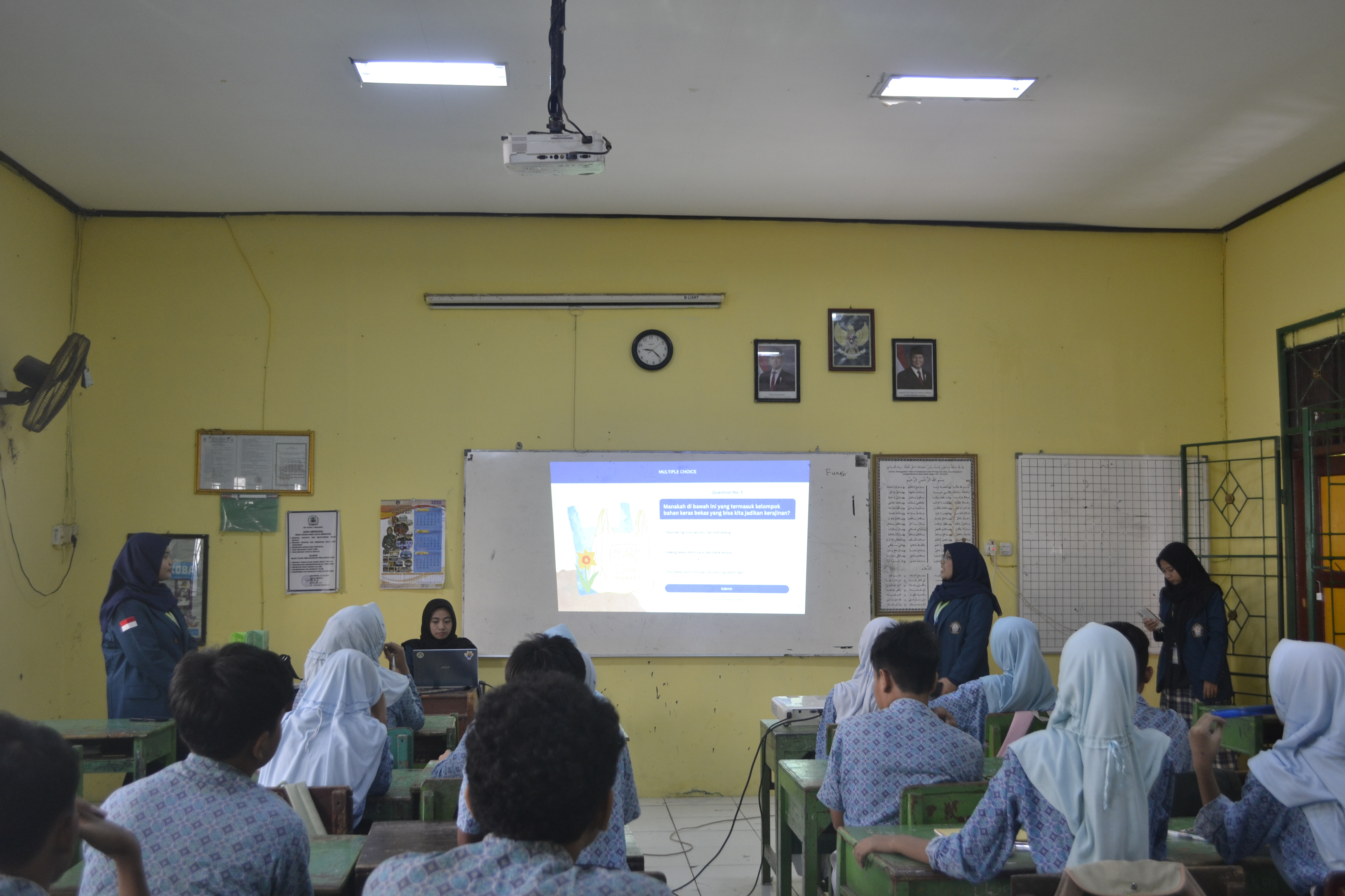 Pendampingan Pembelajaran Mata Pelajaran di SMP Negeri 3 Mranggen