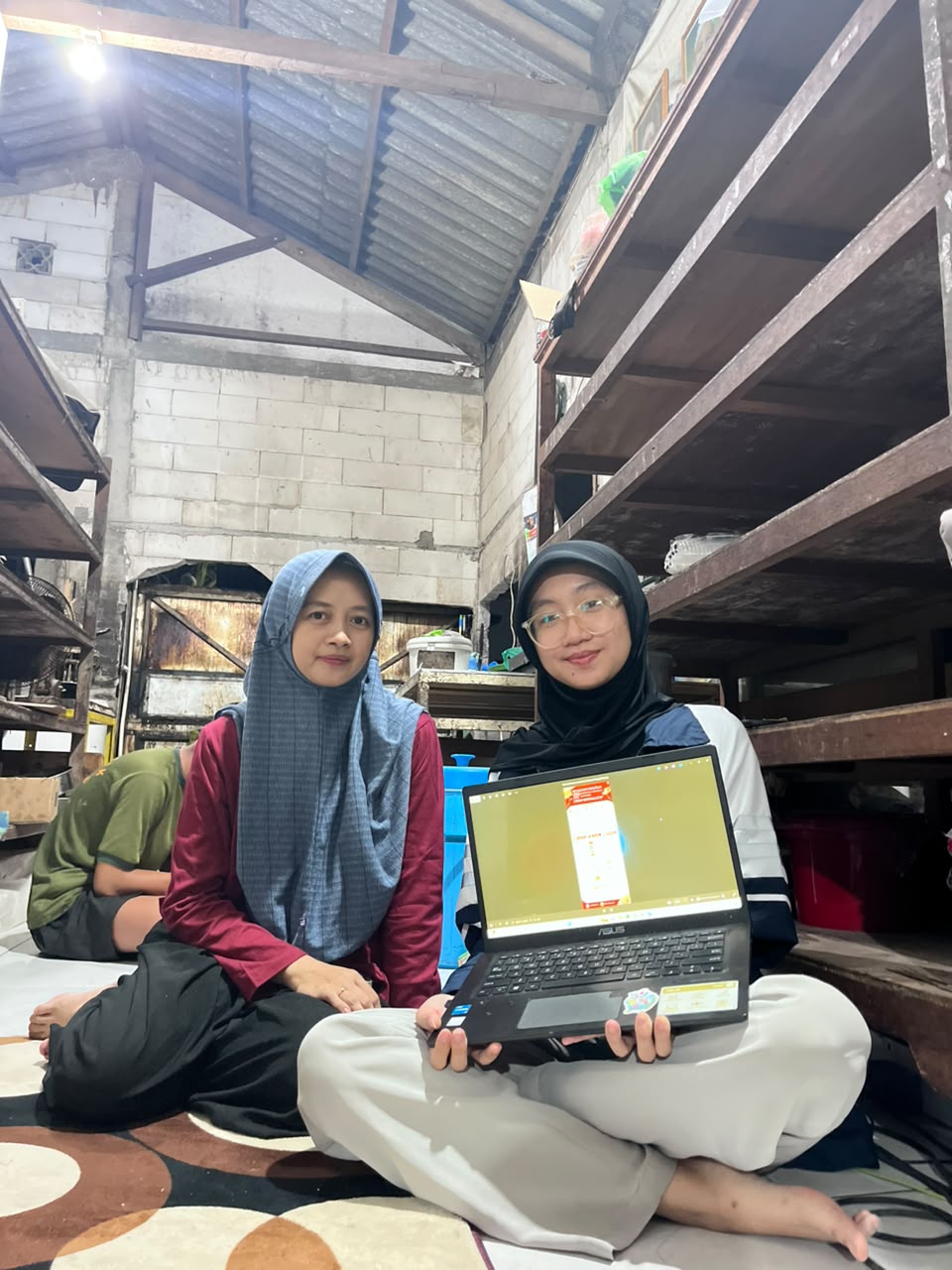 Optimalisasi Strategi Pemasaran UMKM Bersama Pemilik Roti Bakar 86
